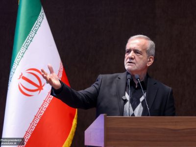 قوی‌ترین سلاح در برابر دشمنان ایجاد امید و دلگرمی در مردم است