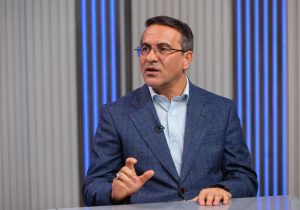 آغاز ثبتنام استخدام ۱۵ دستگاه در خرداد/ثبت اطلاعات ۷۰۰ هزار کارمند شرکتی