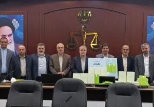 رونمایی از دو جلد کتاب نقد رأی در دادگستری مازندران