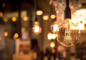 افتتاح ۳۰۰ مگاوات نیروگاه خورشیدی در کشور