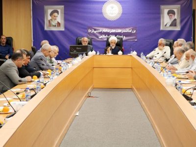 امام خمینی(ره) الگویی ماندگار برای امروز و فردای ایران است