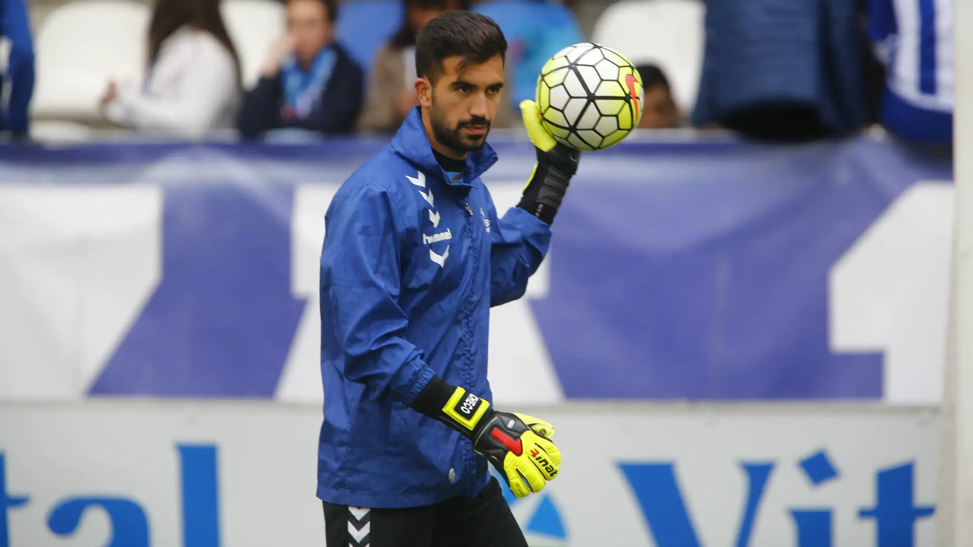 دروازه‌بان سابق رئال‌مادرید در یک قدمی تراکتور