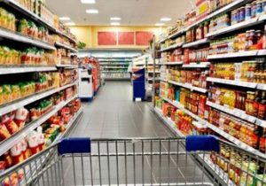 معیشت مردم، خط قرمز استانداری است