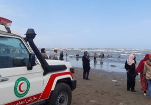 نجات ۵۵۵ نفر از خطر غرق‌شدگی در آب‌های ساحلی مازندران