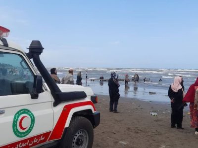 نجات ۵۵۵ نفر از خطر غرق‌شدگی در آب‌های ساحلی مازندران