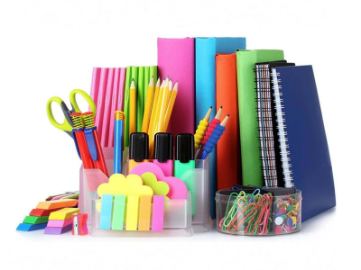 توزیع ۸۰۰ بسته لوازم‌التحریر به دانش‌آموزان مددجوی نکا