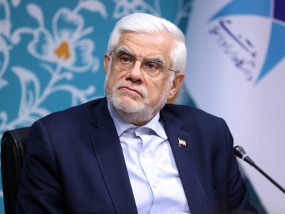 دانشگاه برای مسائل و مطالبات جامعه راه‌حل ارائه کند