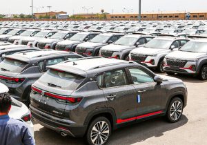 آغاز دور جدید خودروهای وارداتی/ ۴ مدل خودروی خارجی عرضه شد